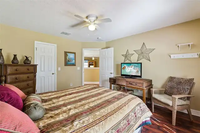 Listing Photo 35