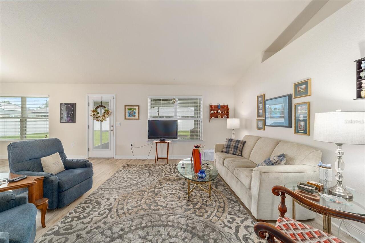 Listing Photo 19