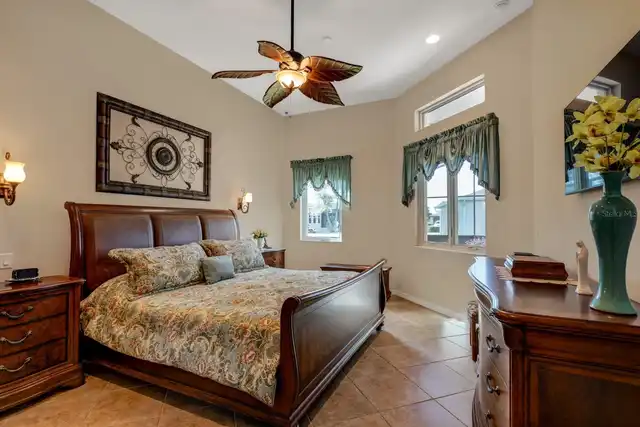 Listing Photo 13