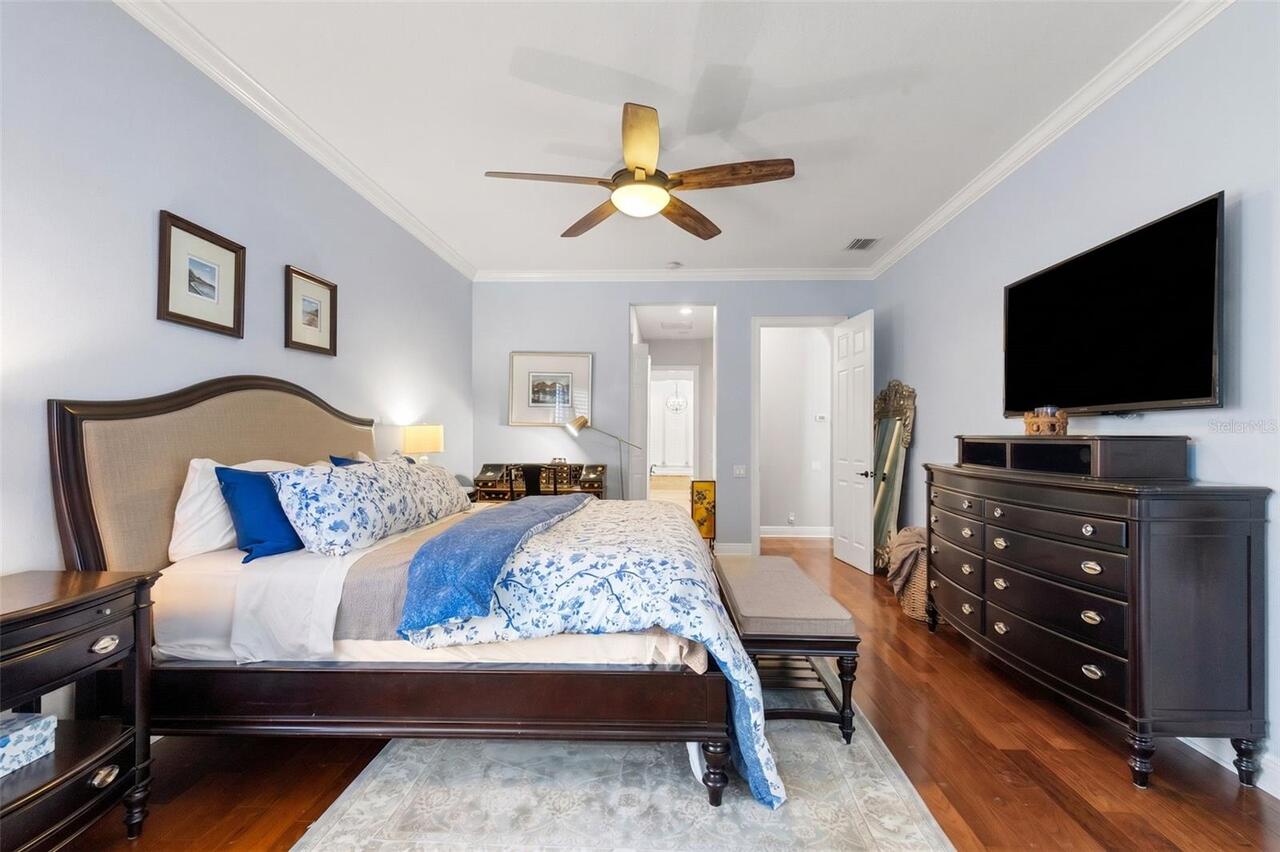 Listing Photo 14