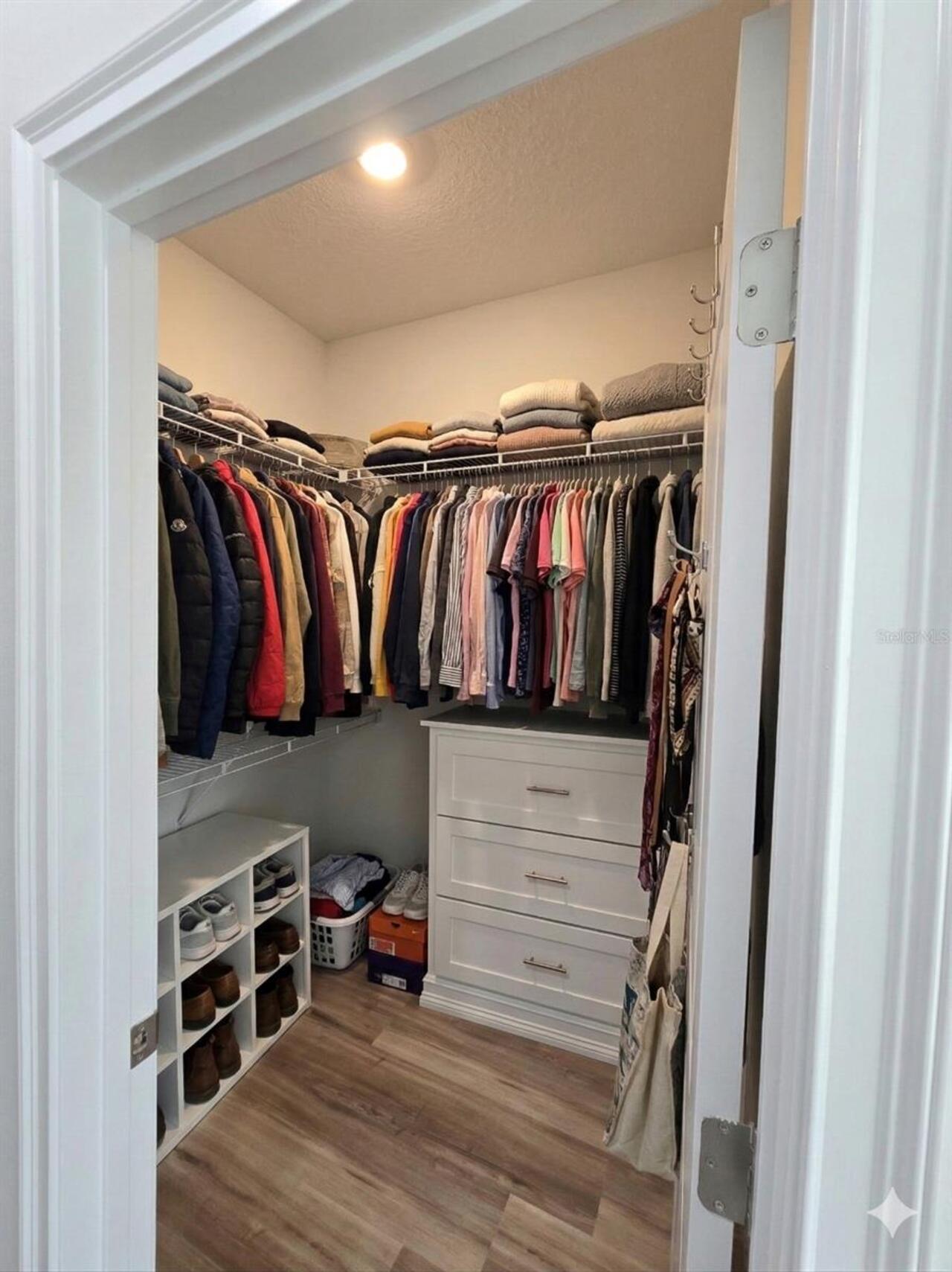 Listing Photo 12