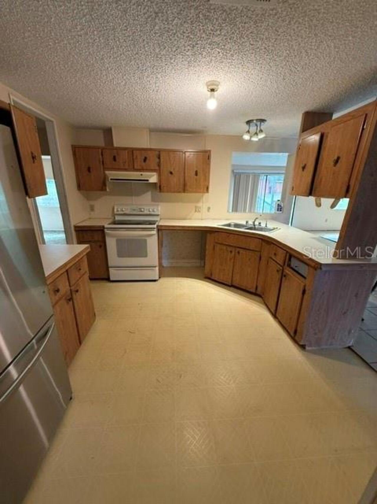 Listing Photo 7