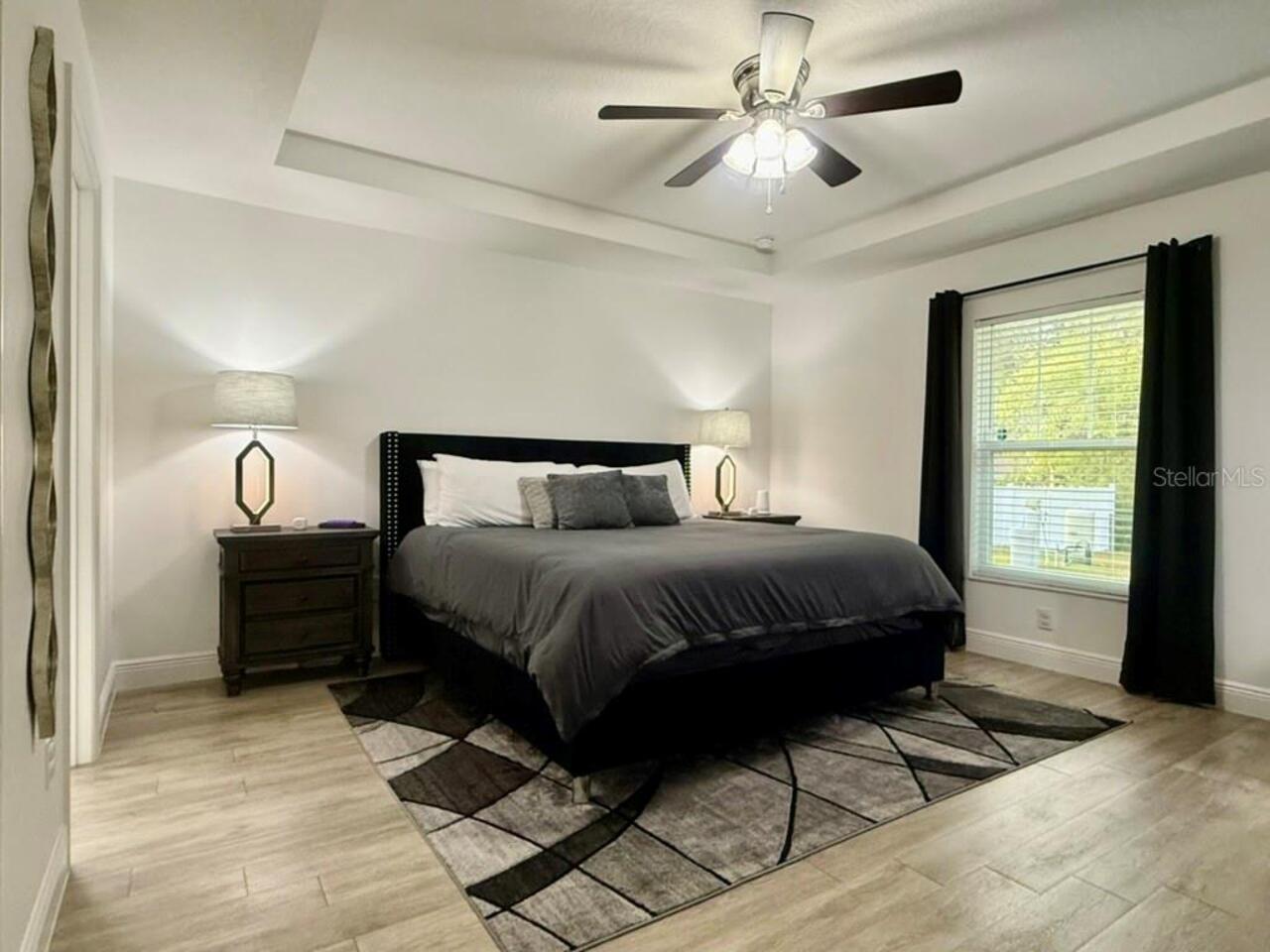 Listing Photo 12
