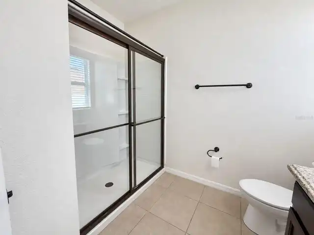 Listing Photo 14
