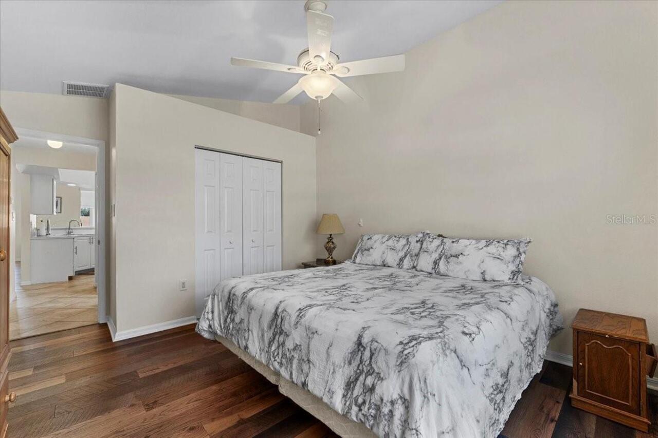 Listing Photo 23