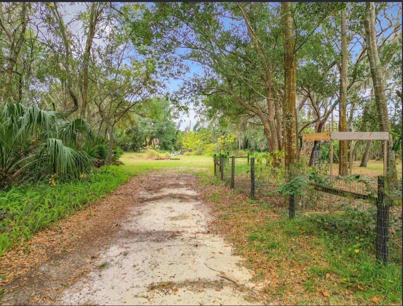 Listing Photo 22
