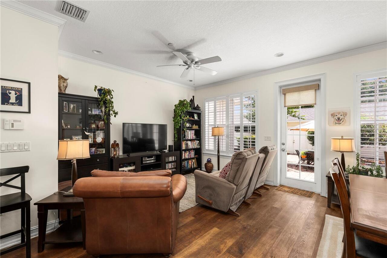 Listing Photo 16