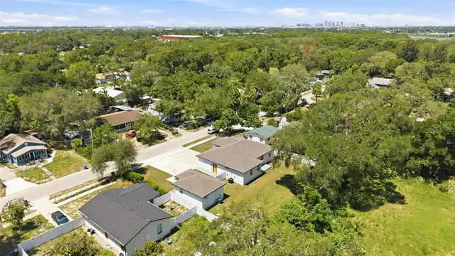 Listing Photo 38