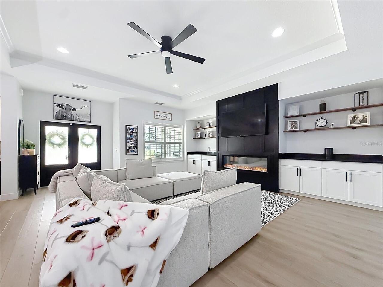 Listing Photo 15