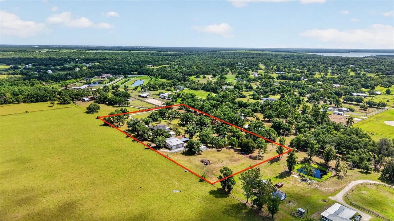 Listing Photo 9