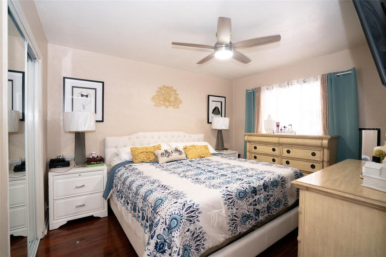 Listing Photo 14