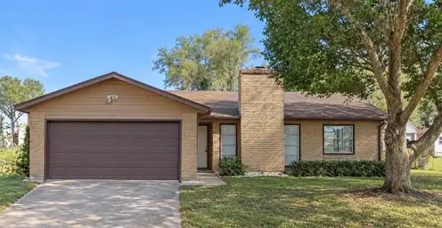 3BR, Residential Lease, 2BA, $2,200
Read More