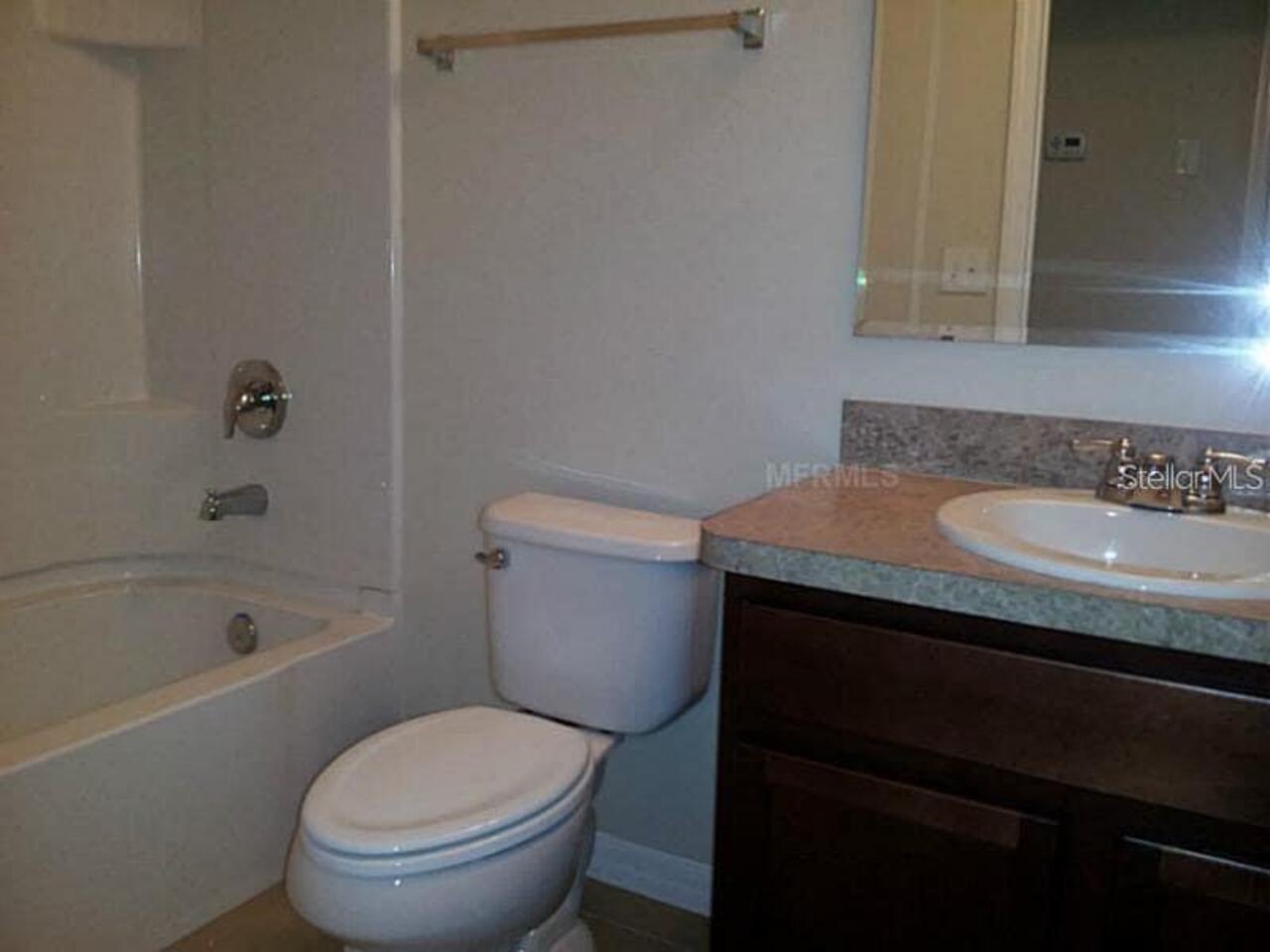Listing Photo 9