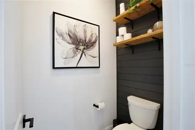 Listing Photo 24