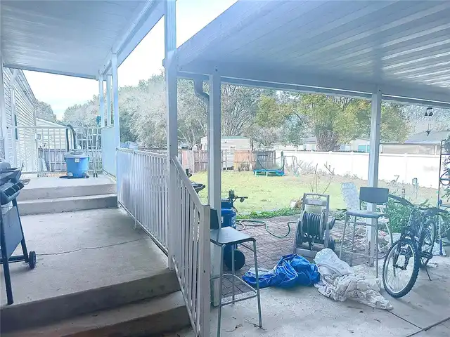 Listing Photo 7
