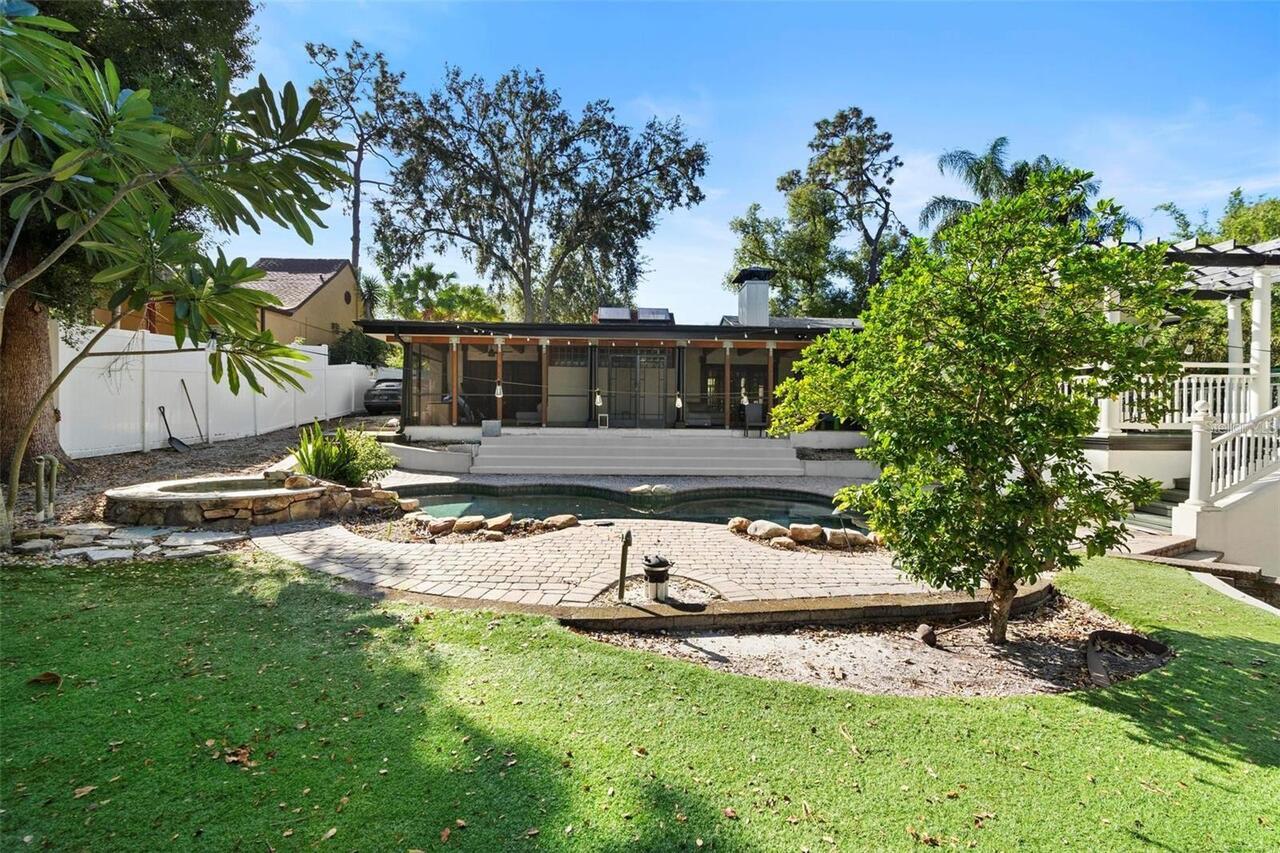 Listing Photo 7