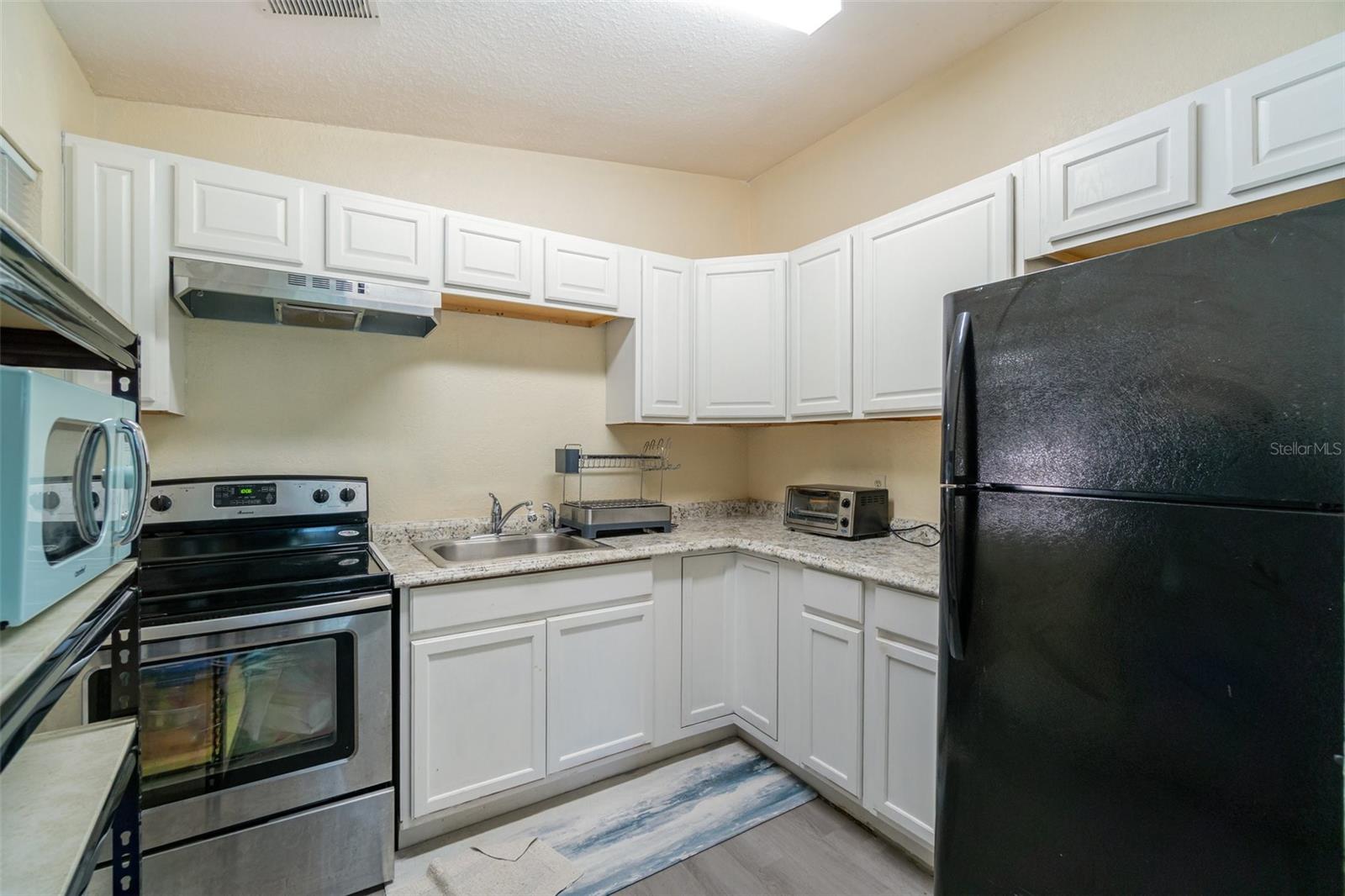 Listing Photo 15