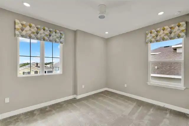 Listing Photo 22