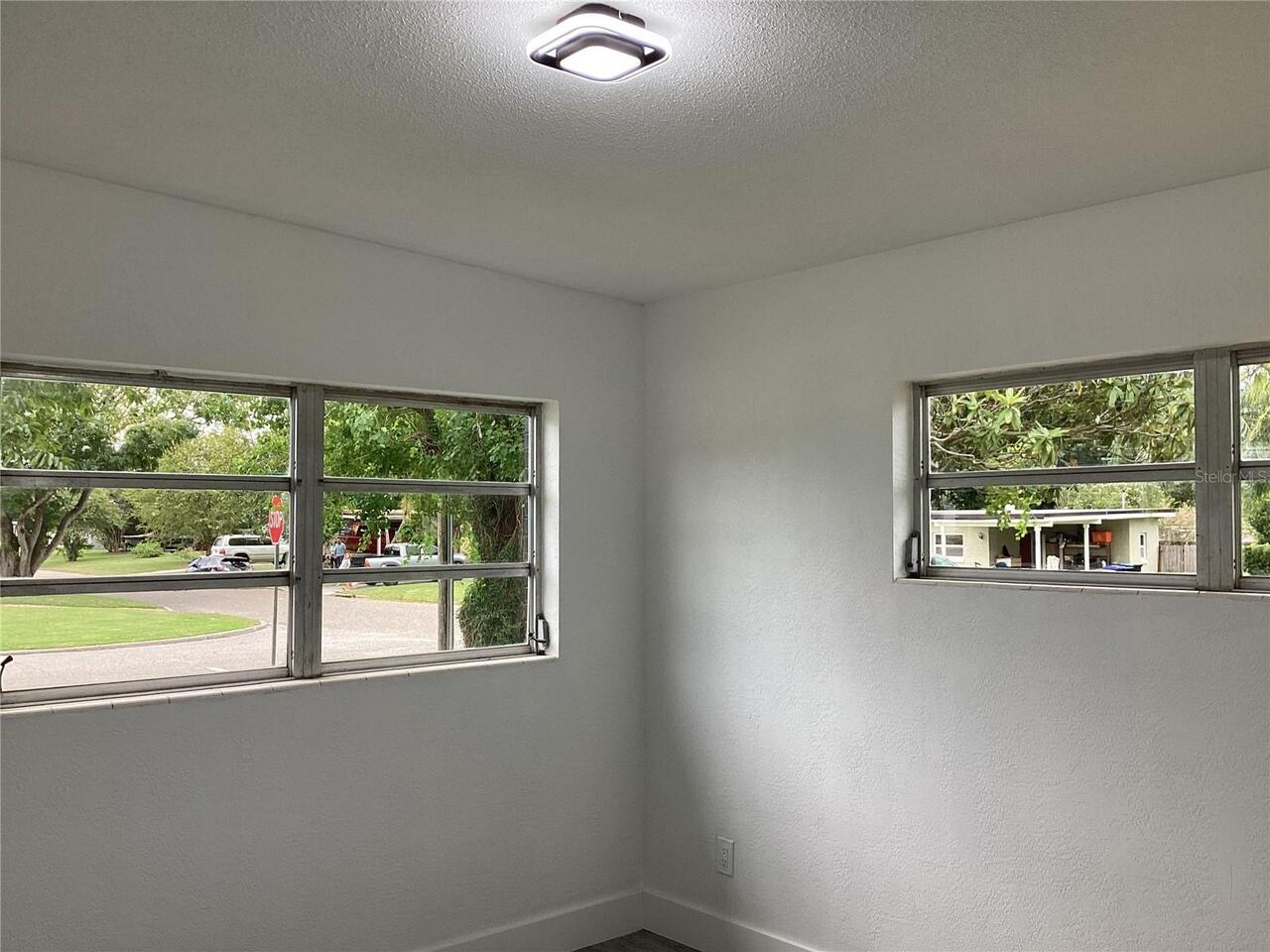 Listing Photo 37