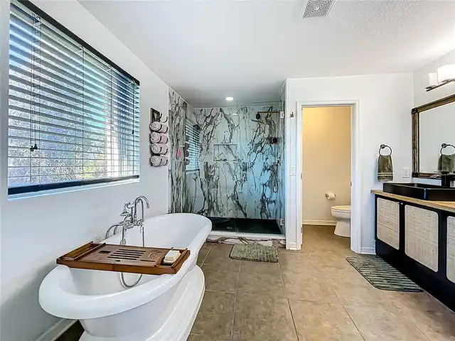 Listing Photo 37