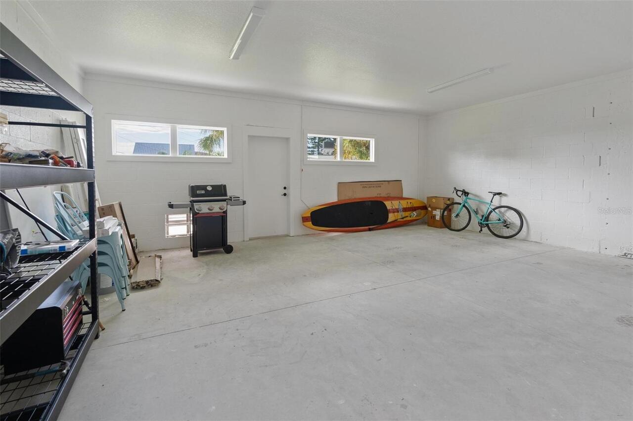 Listing Photo 10