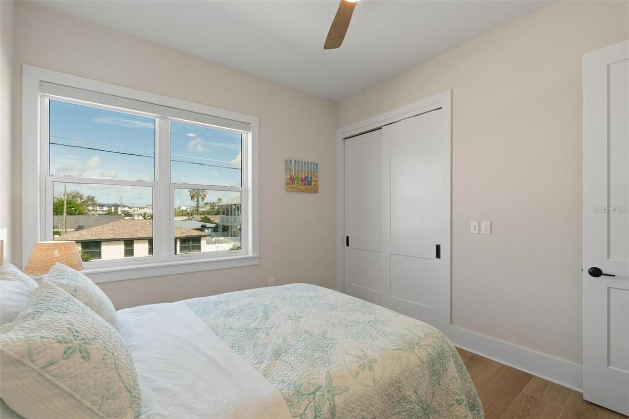 Listing Photo 35