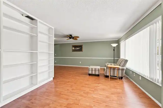 Listing Photo 27