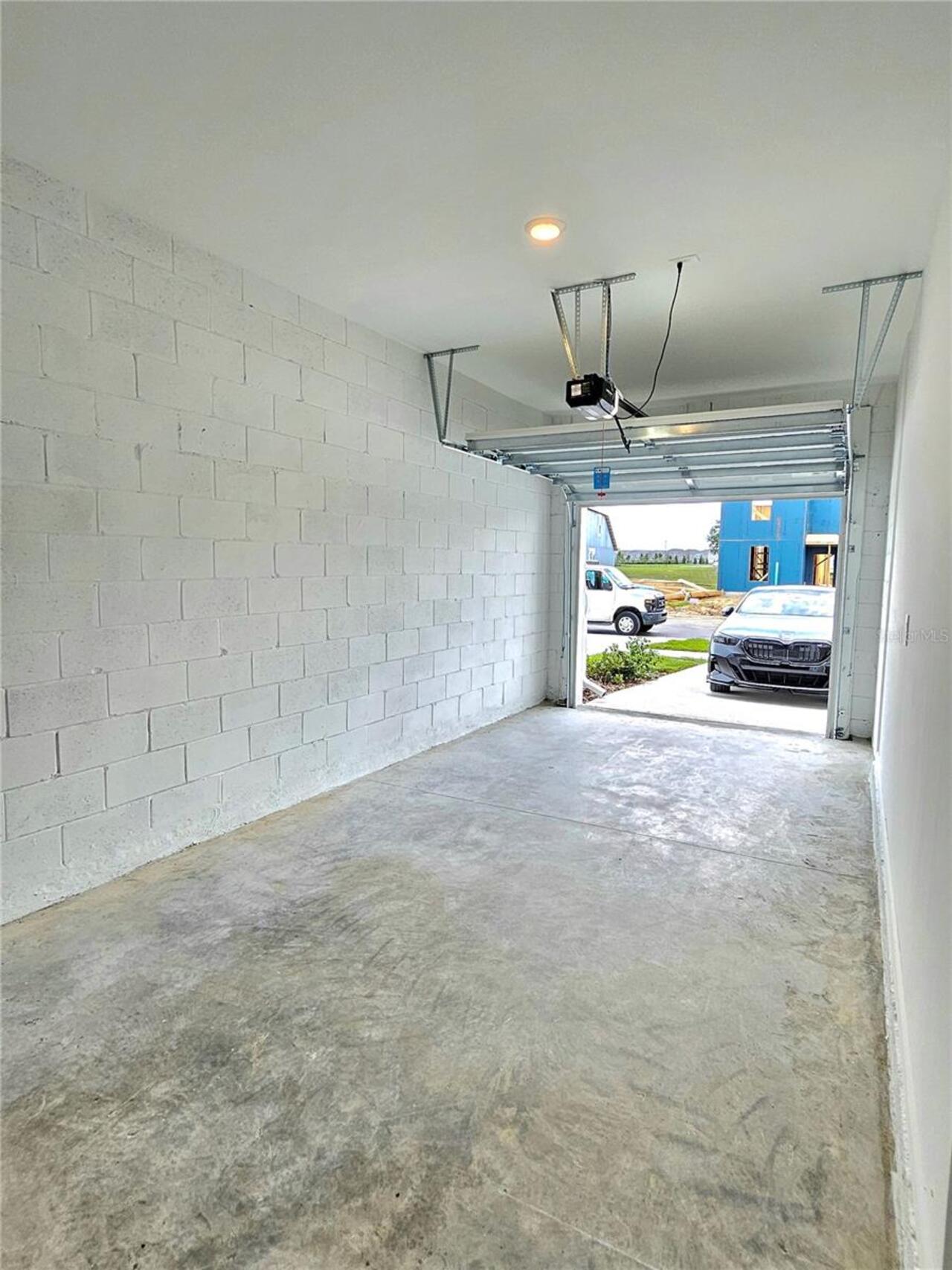 Listing Photo 32