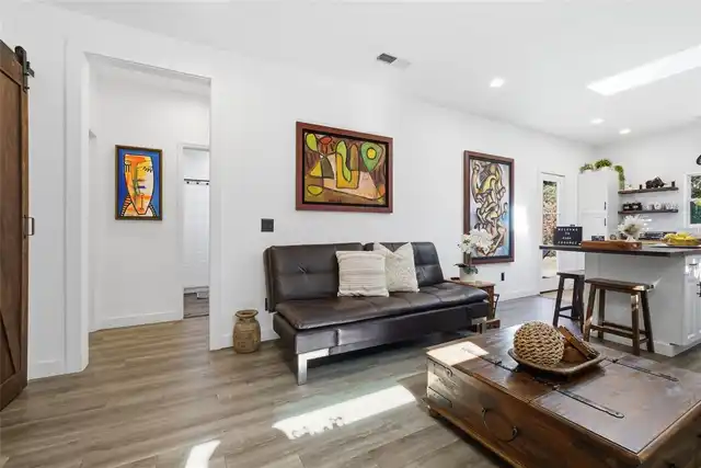 Listing Photo 41