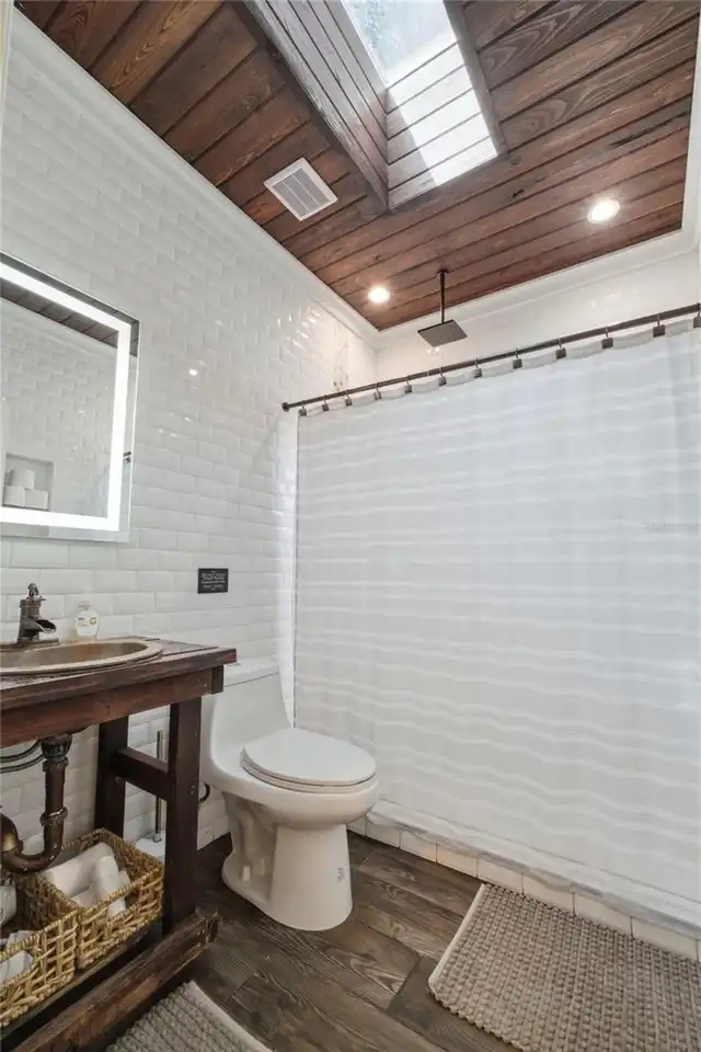 Listing Photo 53