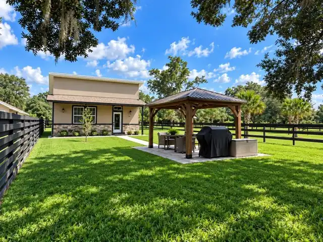 Listing Photo 19