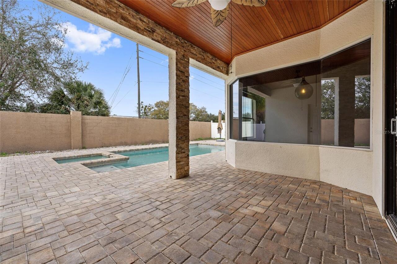 Listing Photo 19