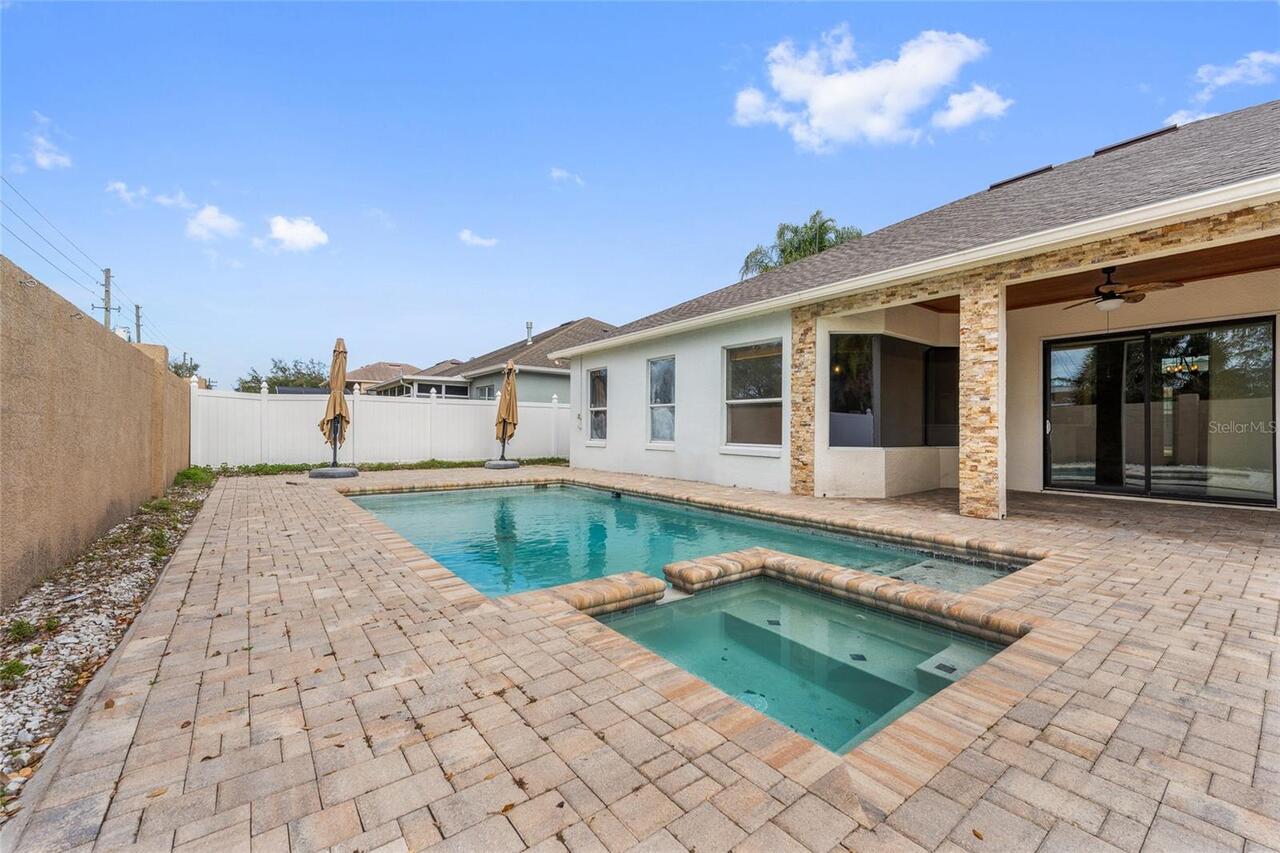 Listing Photo 21