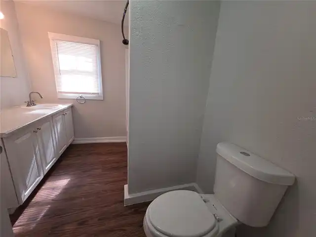 Listing Photo 7