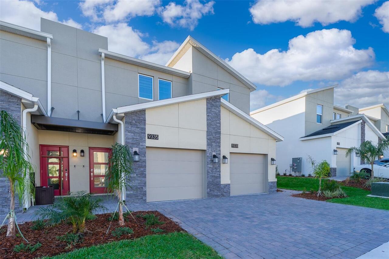 Davenport Real Estate