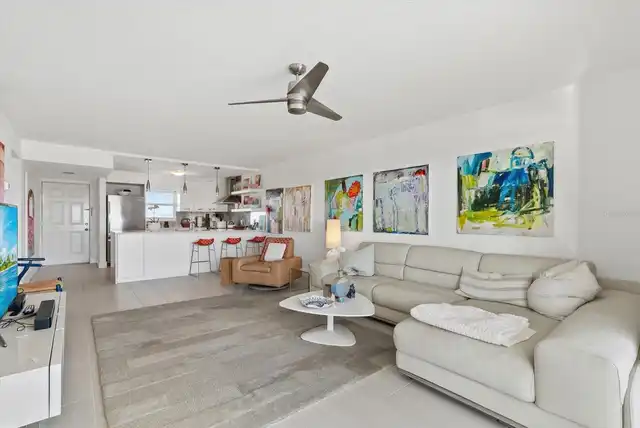 Listing Photo 10