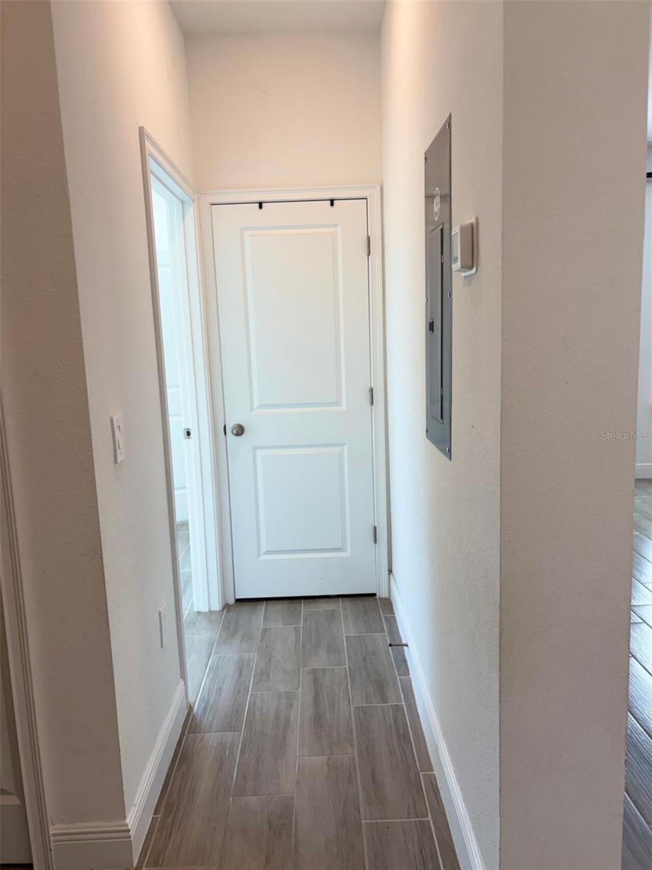 Listing Photo 12