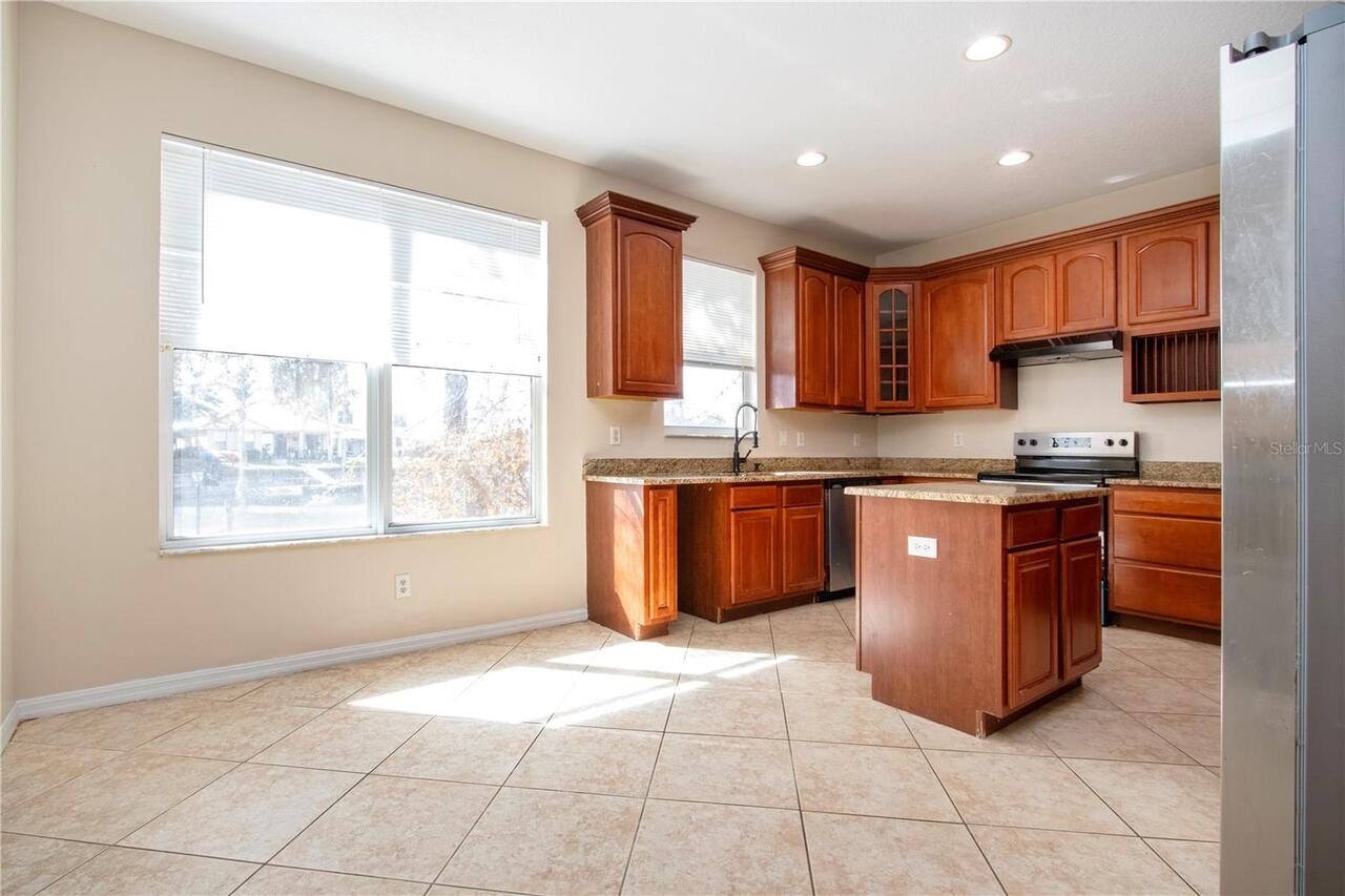 Listing Photo 32