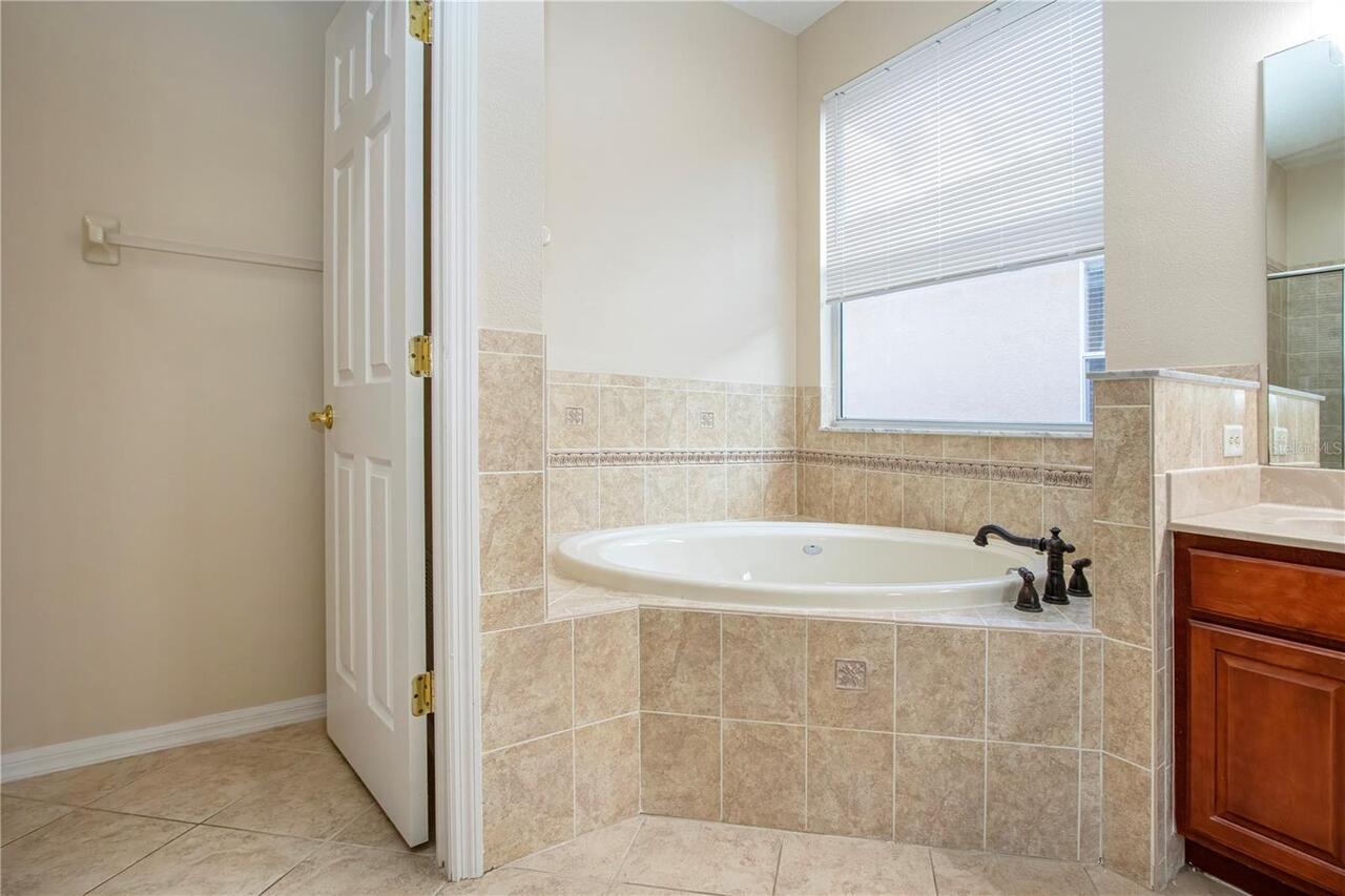 Listing Photo 43