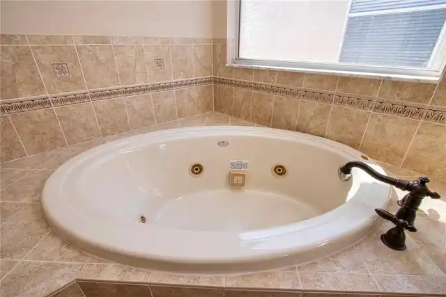 Listing Photo 39