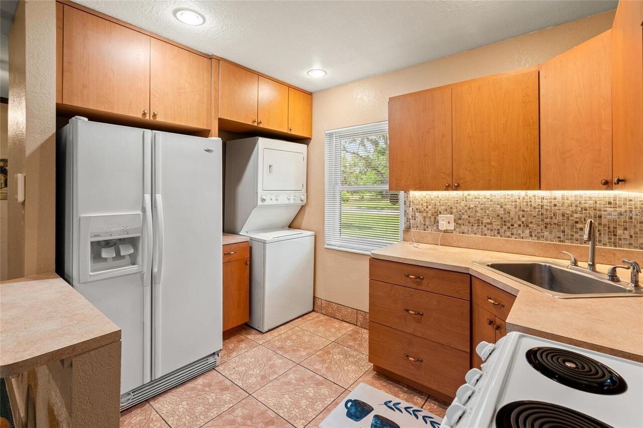 Listing Photo 10