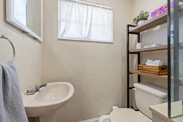 Listing Photo 22