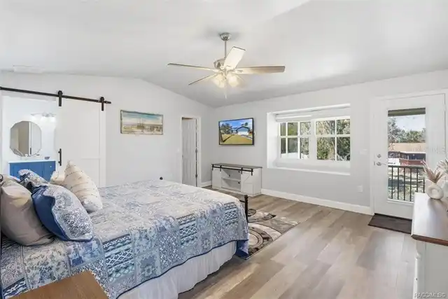 Listing Photo 21