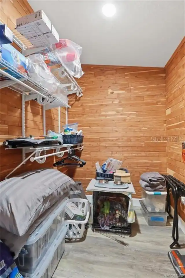 Listing Photo 28