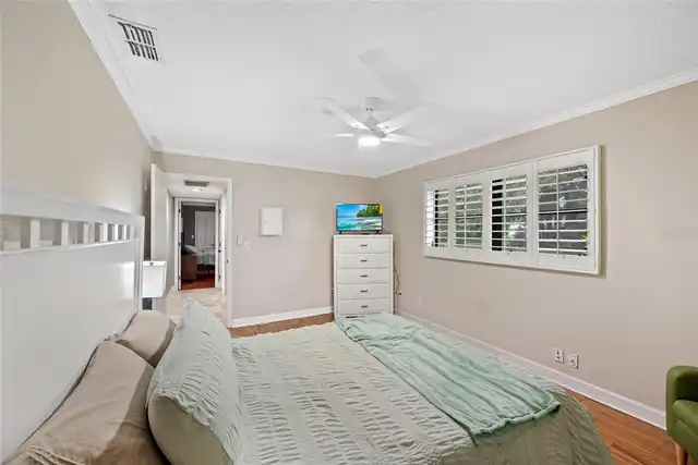 Listing Photo 33