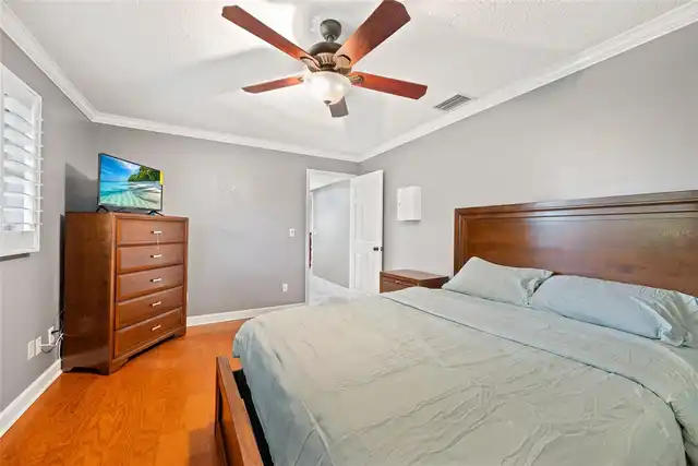 Listing Photo 36