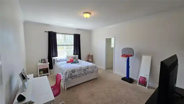 Listing Photo 21