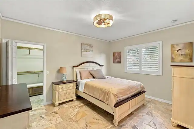 Listing Photo 33