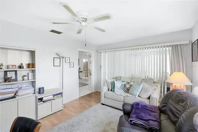 Listing Photo 16
