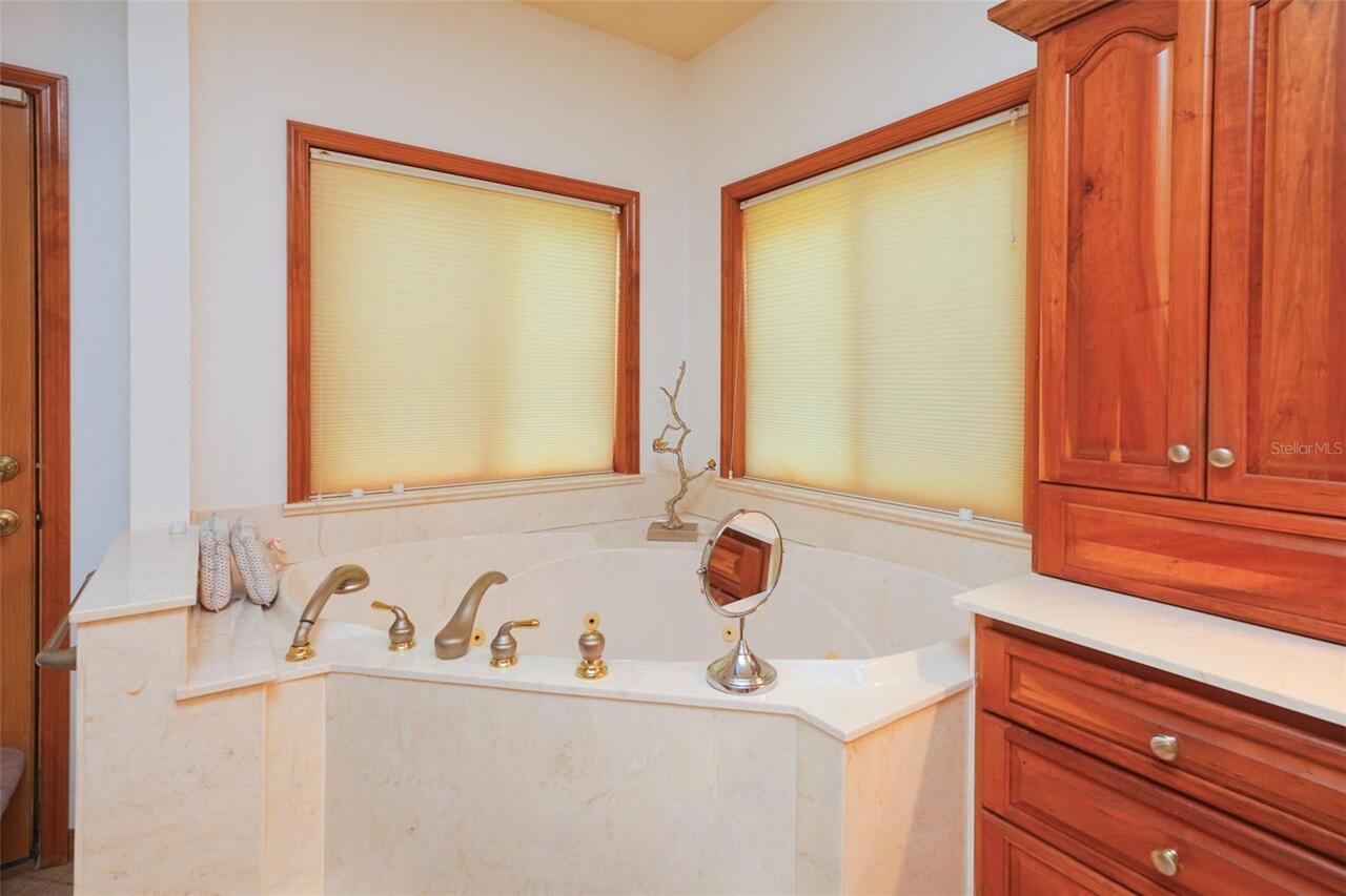 Listing Photo 29